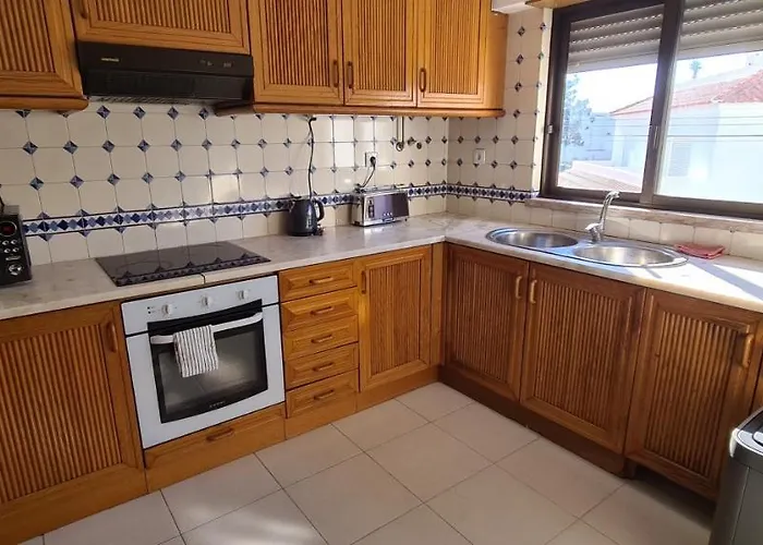 402 - Oura - 2 Bedroomed - Sea View Albufeira