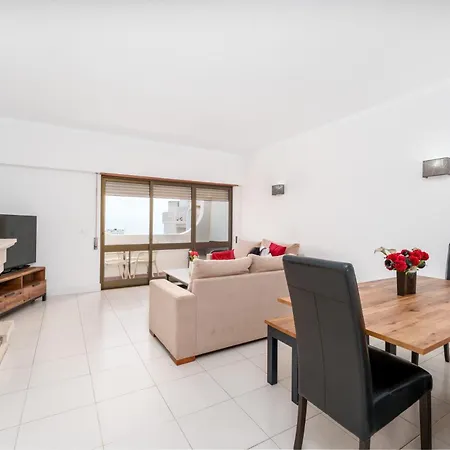 Daire 402 - Oura - 2 Bedroomed - Sea View Albufeira